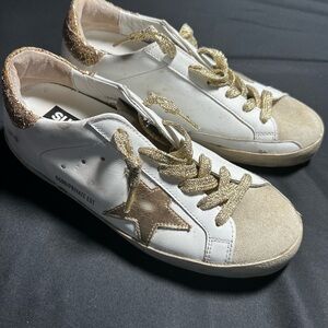 Golden Goose Super Star Low Top 36